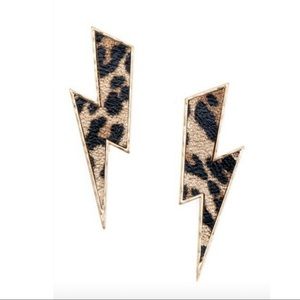 Lightning Bolt Leopard Stud Earring